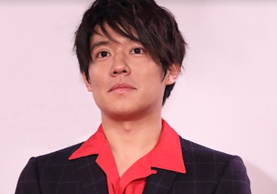 小出恵介スクープ前に相手から示談金!最新情報と現在、さんまは「俺のせいやわ」