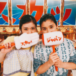 女優・松岡茉優(22)と石田ひかり(45)のインスタグラム画像にどっち?と話題に