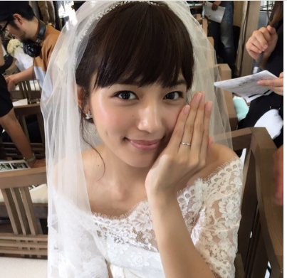 川口春奈がブログで結婚を報告！気になる相手は新CM共演のあの人