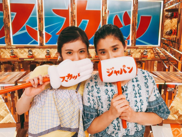 女優・松岡茉優（22）と石田ひかり（45）のインスタグラム画像にどっち？と話題に