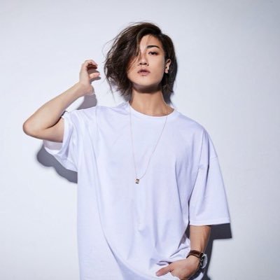 アルバム首位の赤西仁 錦戸らとの配信で語ったj事務所への思い トレンド速報net