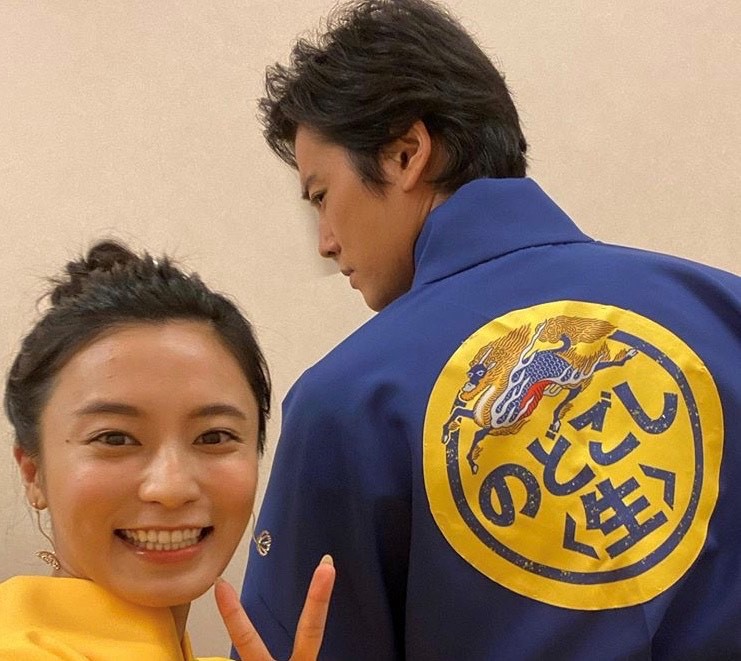 こじるり 小島瑠璃子 熱愛デート 彼氏はキングダム人気漫画家 トレンド速報net